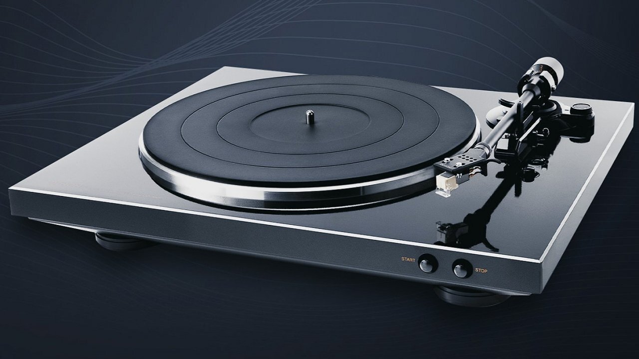 [16/04/2025] Nicht verpassen: Denon DP-300 F Plattenspieler mit satten 40 % Rabatt zum aktuellen Bestpreis