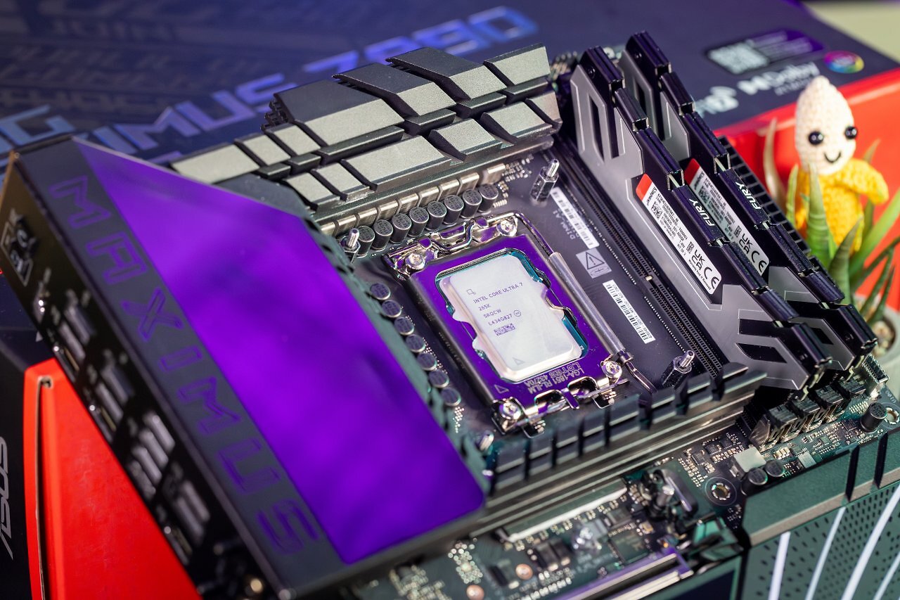 [25/04/2025] Intel Core Ultra 7 265K Tuning: Mit 43 Prozent mehr Fps zum neuen Überflieger!