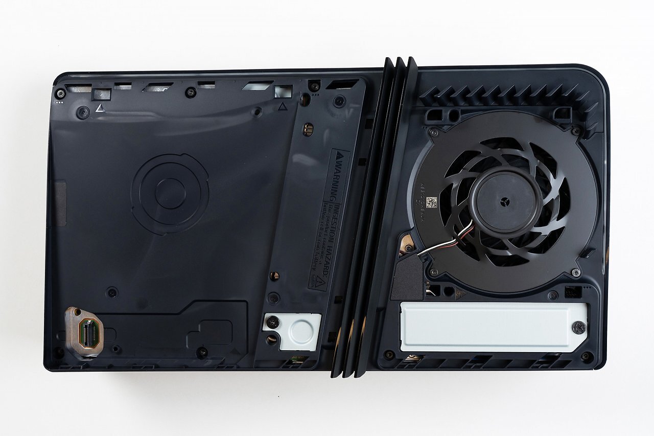 [22/04/2025] Playstation 5 Pro Teardown (3)