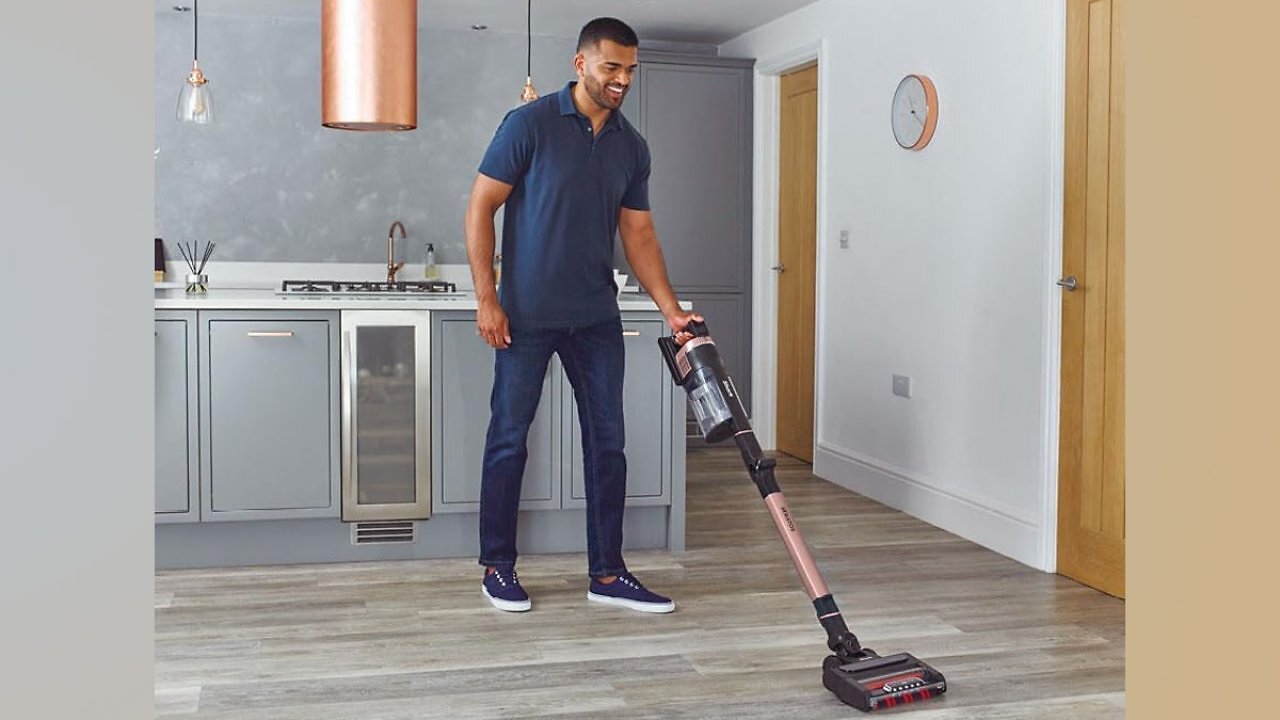 Akku-Staubsauger im Vergleichstest: Die besten sind die teuren von Dyson und Bosch - es gibt aber auch einen günstigen "Preistipp"
