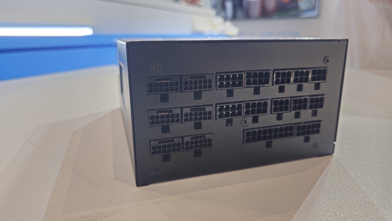 [24/05/2025] Über 3.000 Watt: Netzteile von Seasonic und Super Flower&nbsp; (4)