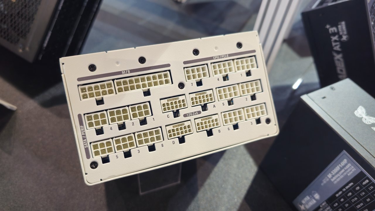 [24/05/2025] Über 3.000 Watt: Netzteile von Seasonic und Super Flower&nbsp; (9)