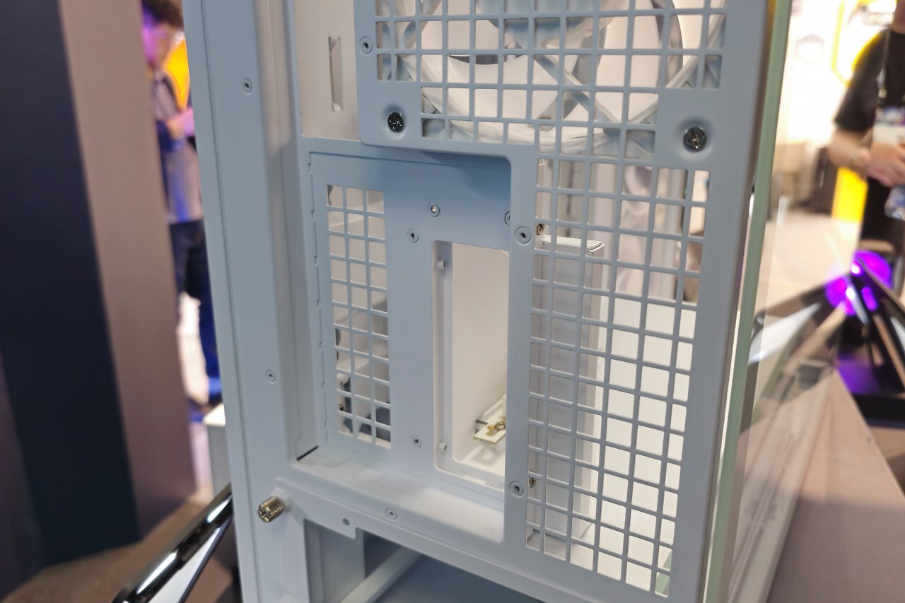 [26/05/2025] Arctic stellt neues PC-Gehäuse und Kühler vor: Xtender (VG) und mehr auf der Computex (11)
