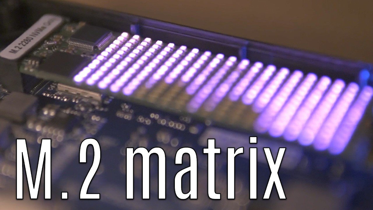 [10/05/2025] Kurios: Steuerbare Selbstbau-LED-Matrix für einen M.2-Slot