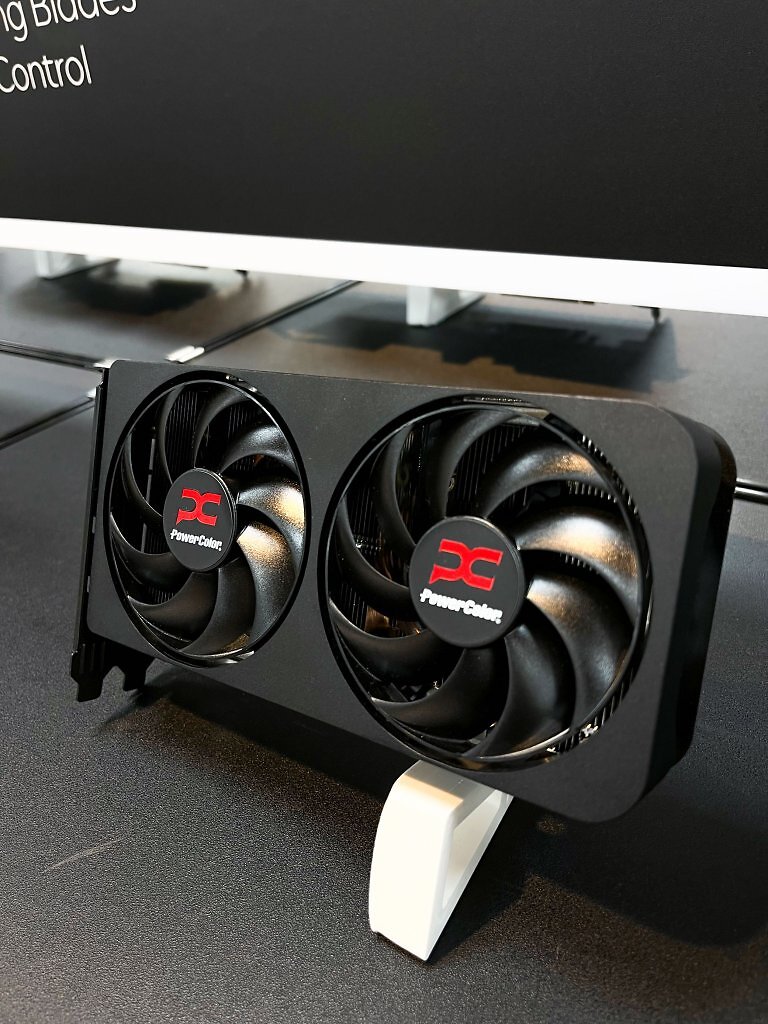 [23/05/2025] Radeon RX 9060 XT (5)