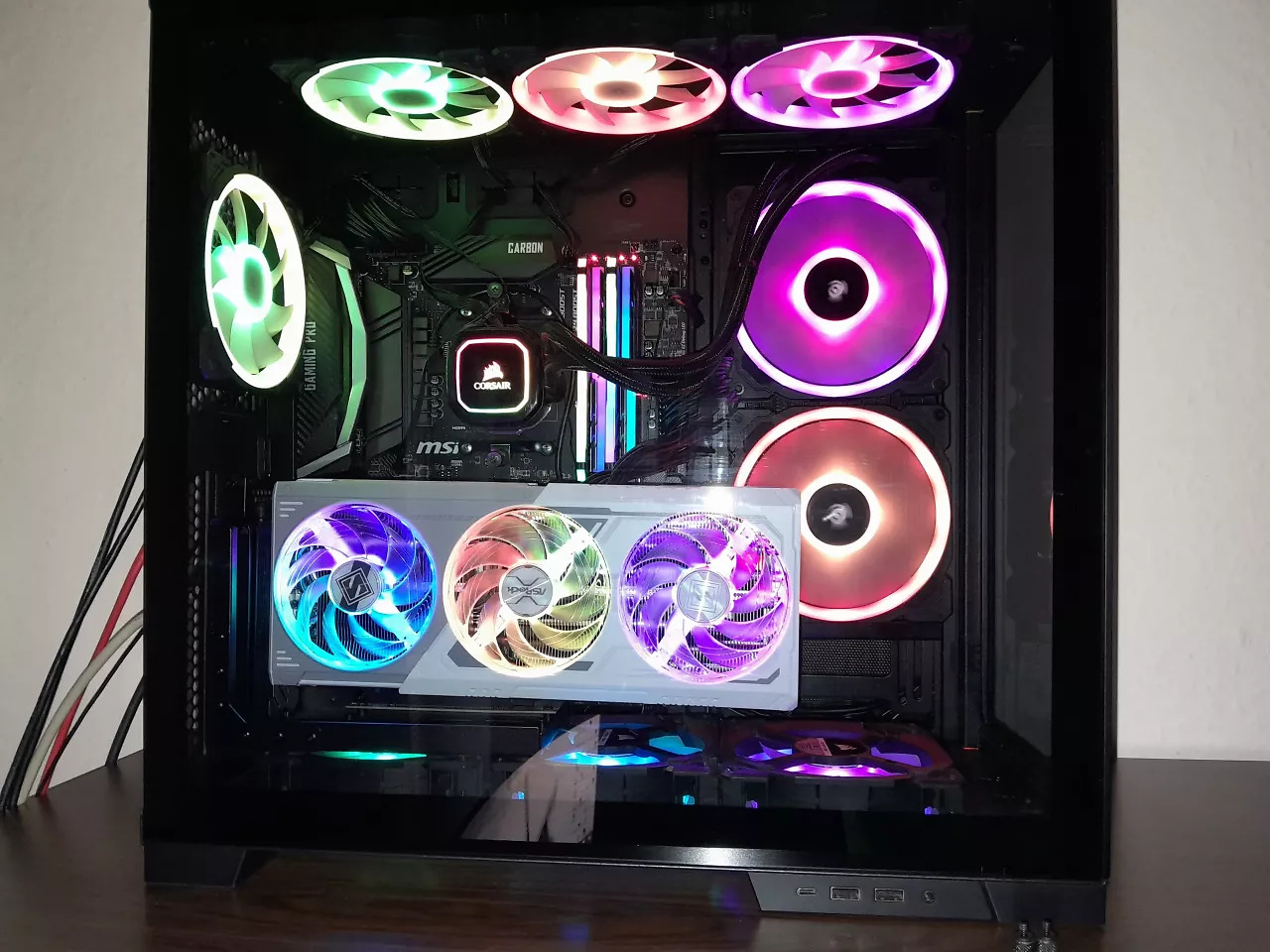 [22/05/2025] LightLoop: 