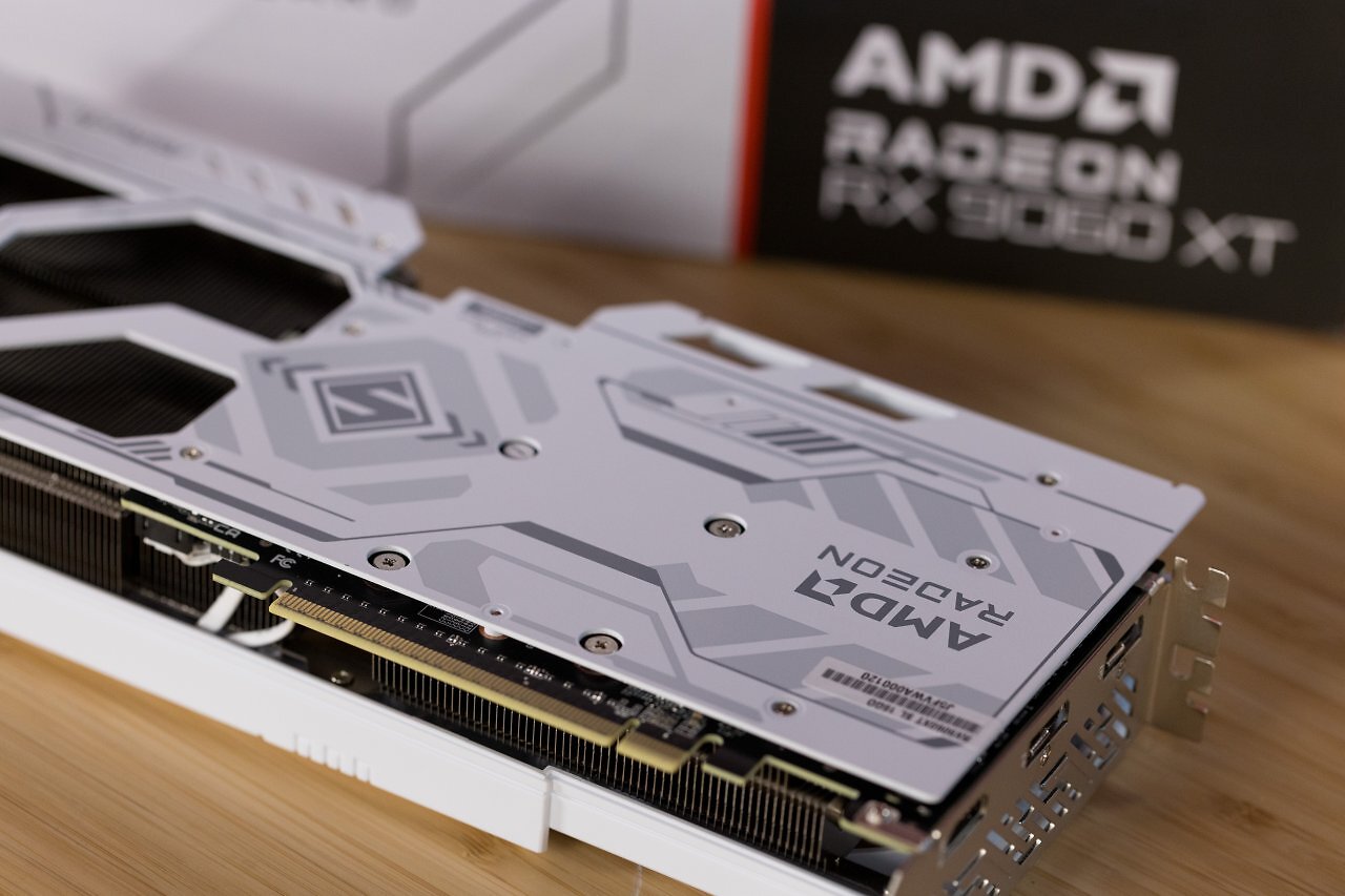[03/06/2025] RX 9060 XT 16GB: Drei kleine und feine Custom-Karten im Test (11)
