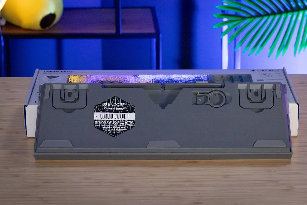 [16/06/2025] 3[PCGH-Ratgeber] Endorfy Celeris 1800 im Test: Klasse Custom-Tastatur für unter 100 Euro (4)