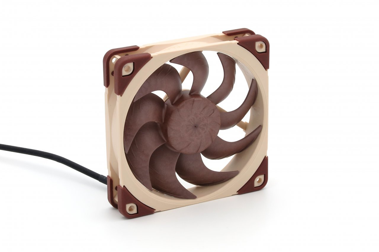[30/06/2025] Noctua NF-A12x25 G2 im Test: Die zweite Entwicklungsstufe zum Lüfterkönig? (1)