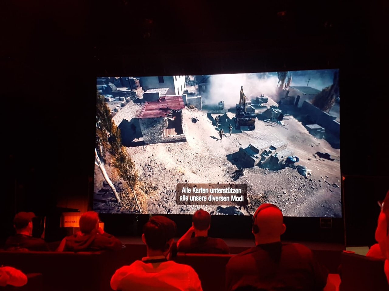[31/07/2025] Beim Preview-Event in Berlin präsentierte EA Battlefield 6 auf großer Bühne – wir waren vor Ort, spielten selbst und sammelten Eindrücke zur Technik und zum Gameplay.