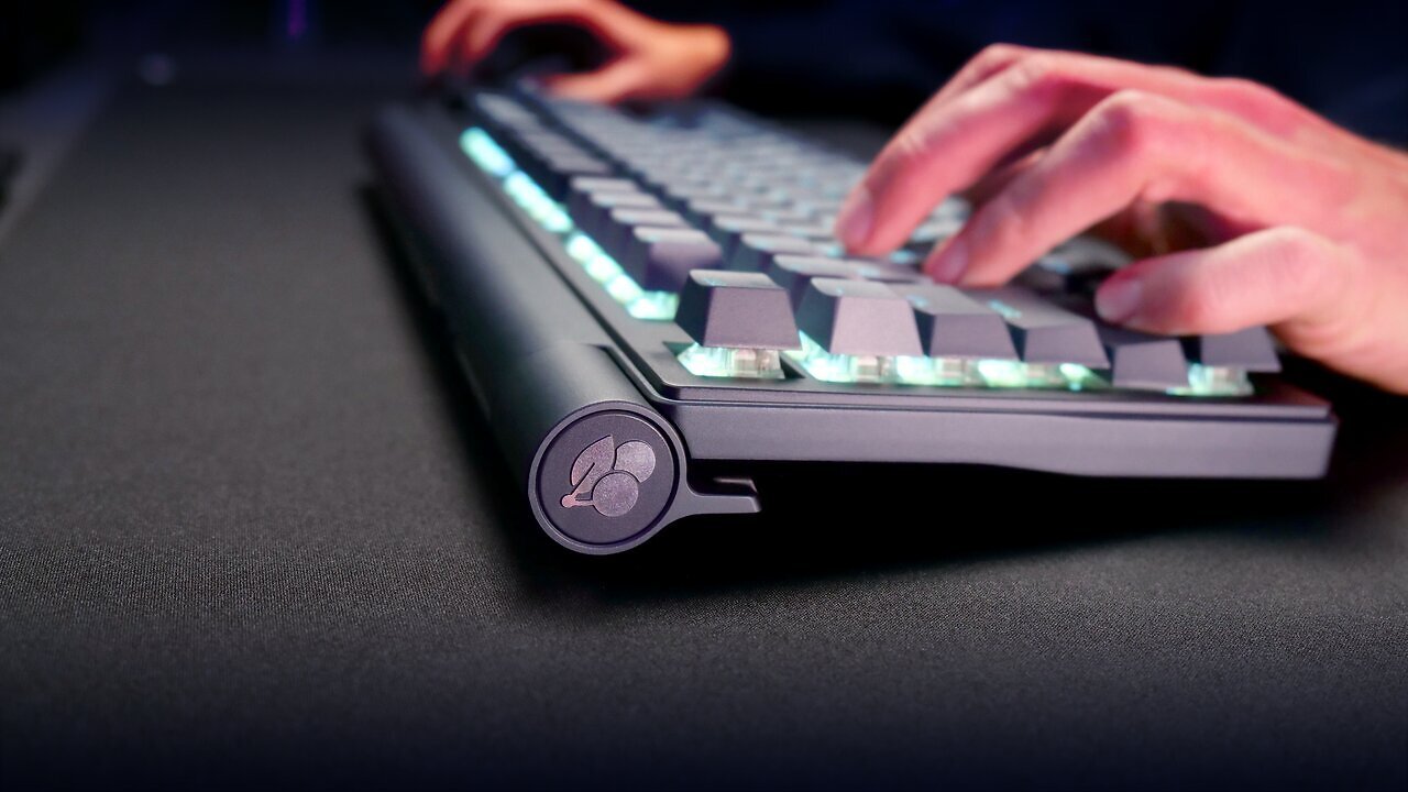 [30/07/2025] Cherry XTRFY MX 8.3: 300 Euro für TKL-Tastatur - das steckt drin (1)