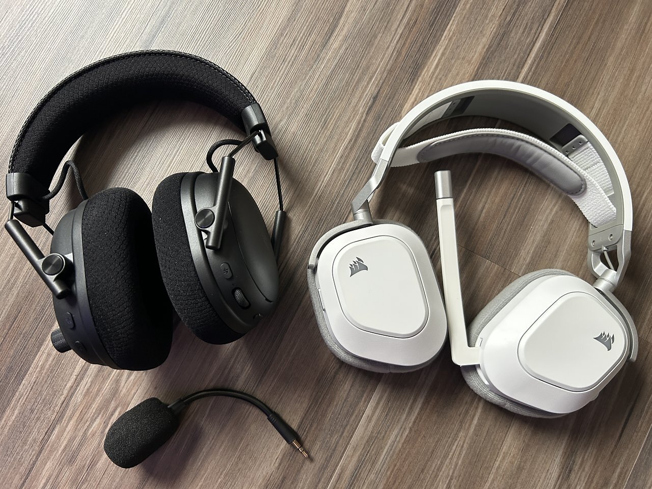 [16/07/2025] Das Mikrofon kann abnehmbar oder zum Hochklappen sein. Gaming-Headsets mit abnehmbarem Mikro und Bluetooth-Konnektivität eigenen sich ganz hervorragend auch für den Alltag zum Musikhören.