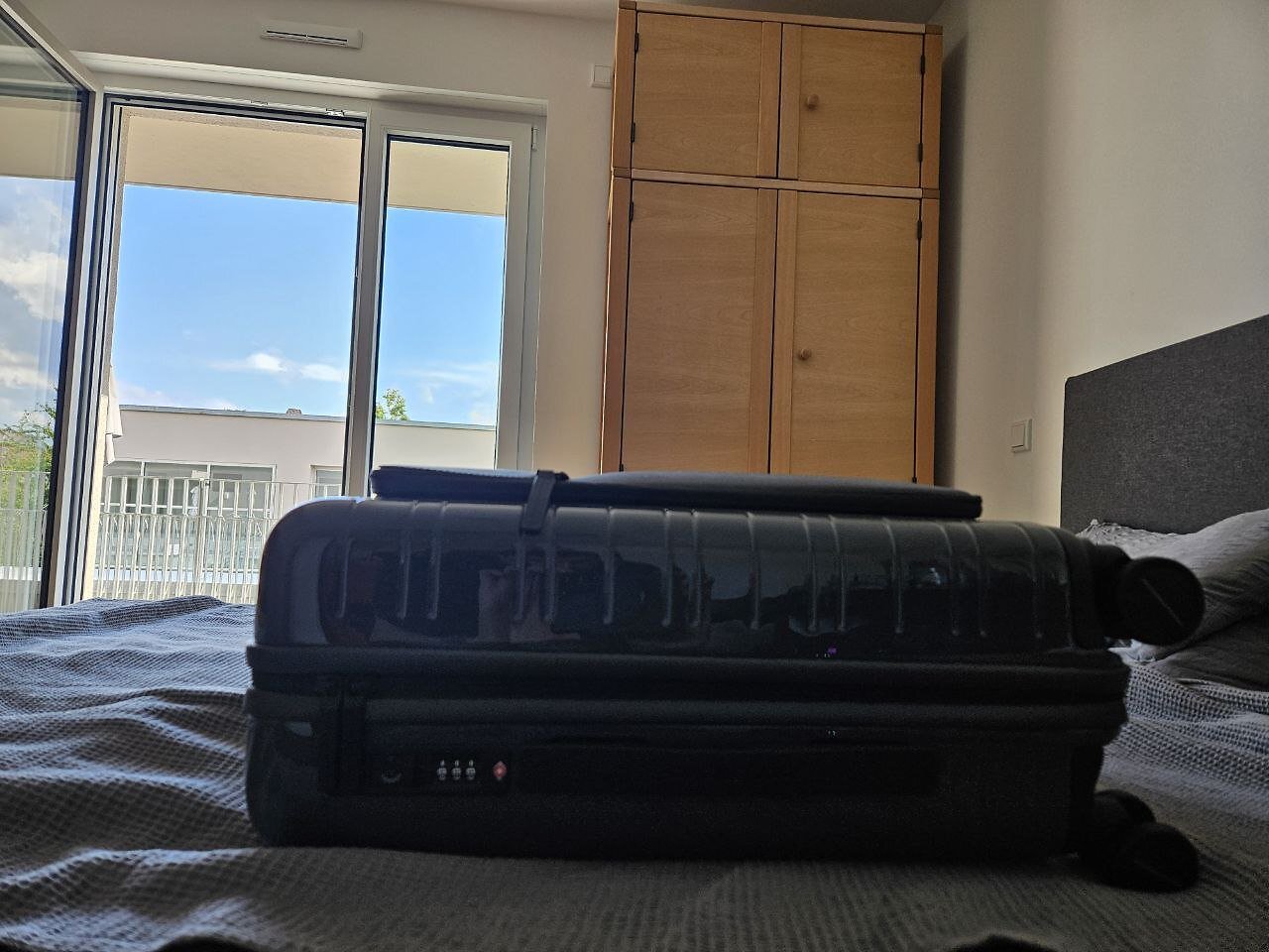 [11/07/2025] Horizn Studios M5 Smart Reisekoffer mit TSA-Zahlenschloss