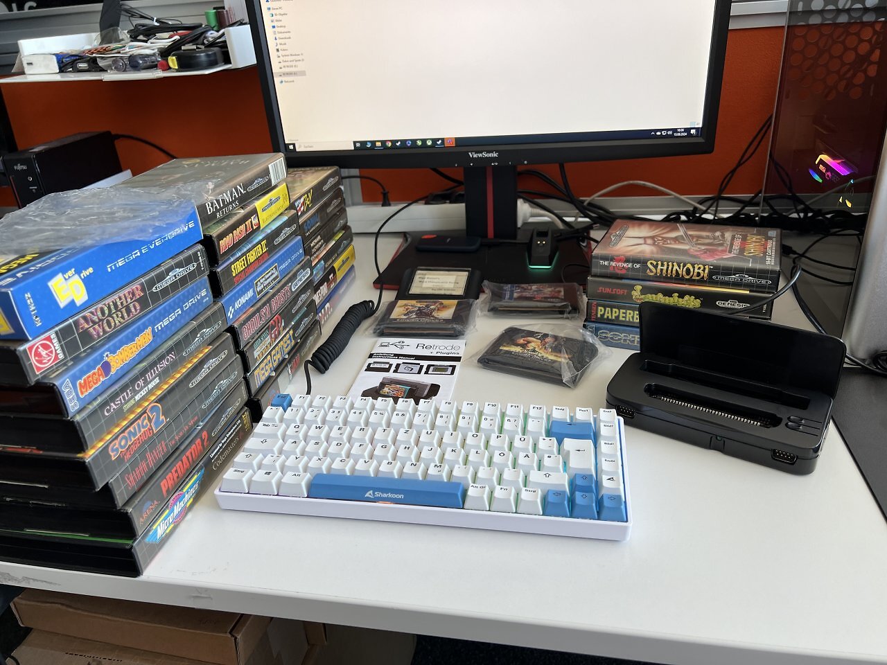 [22/07/2025] Das Kopieren der auf den Cartridges gespeicherten Spiele auf die Mikro-SD-Karten für das Krikzz Mega Everdrive Pro ist einfach. Nach dem Anschließen der Retrode 2 per USB wird diese als eigenständiges Laufwerk angezeigt.