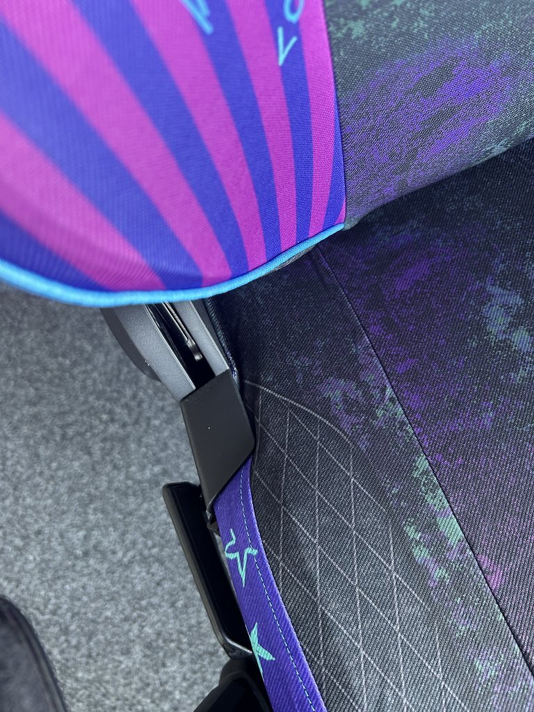 [08/07/2025] Pimp my Chair: Secretlab Skins, Armlehnen und Beinauflage ausprobiert (12)