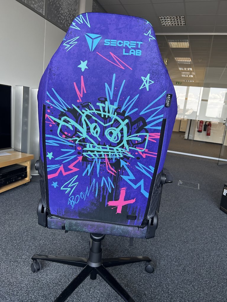 [08/07/2025] Pimp my Chair: Secretlab Skins, Armlehnen und Beinauflage ausprobiert (21)