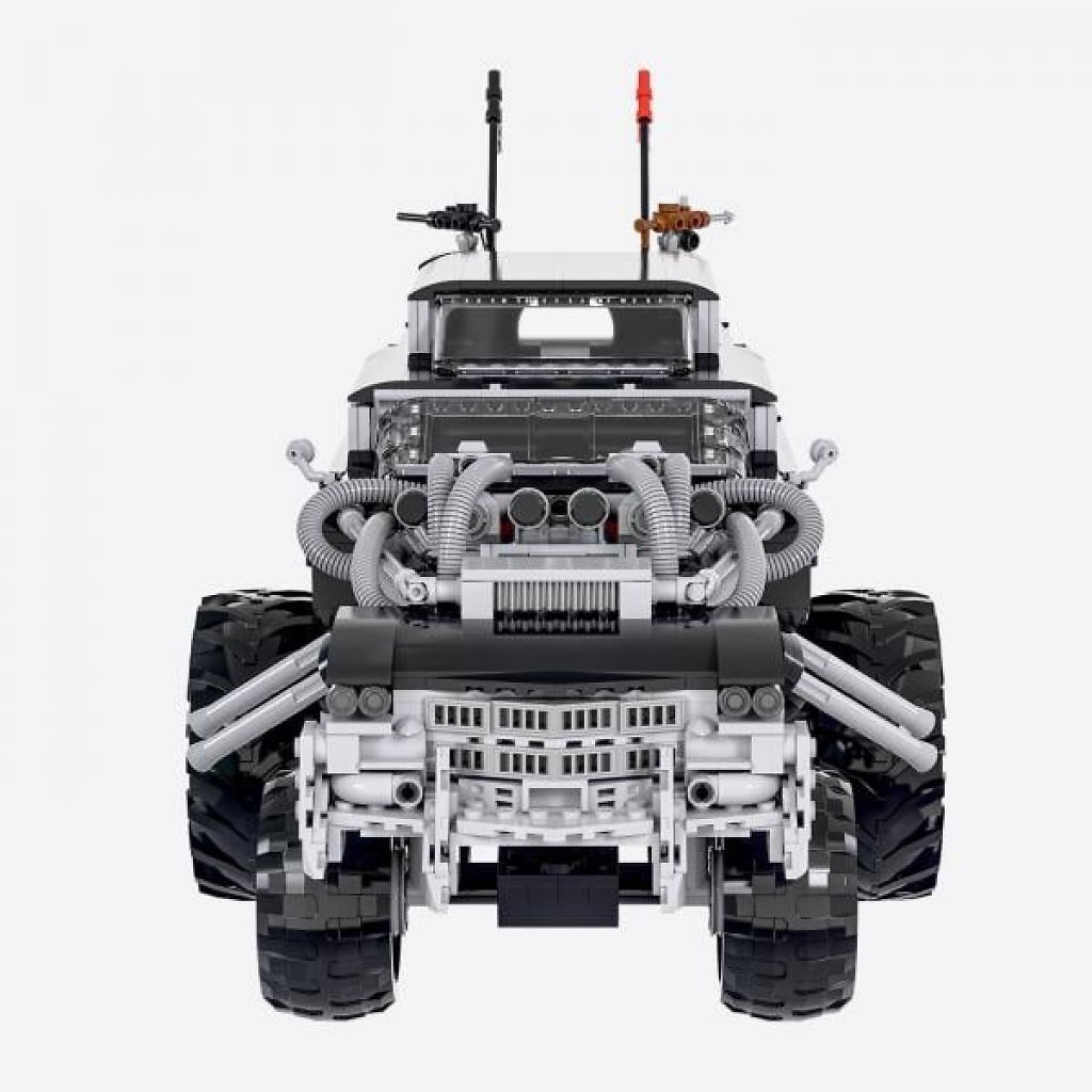 [12/07/2025] Apokalyptische Monsterlimousine (2)
