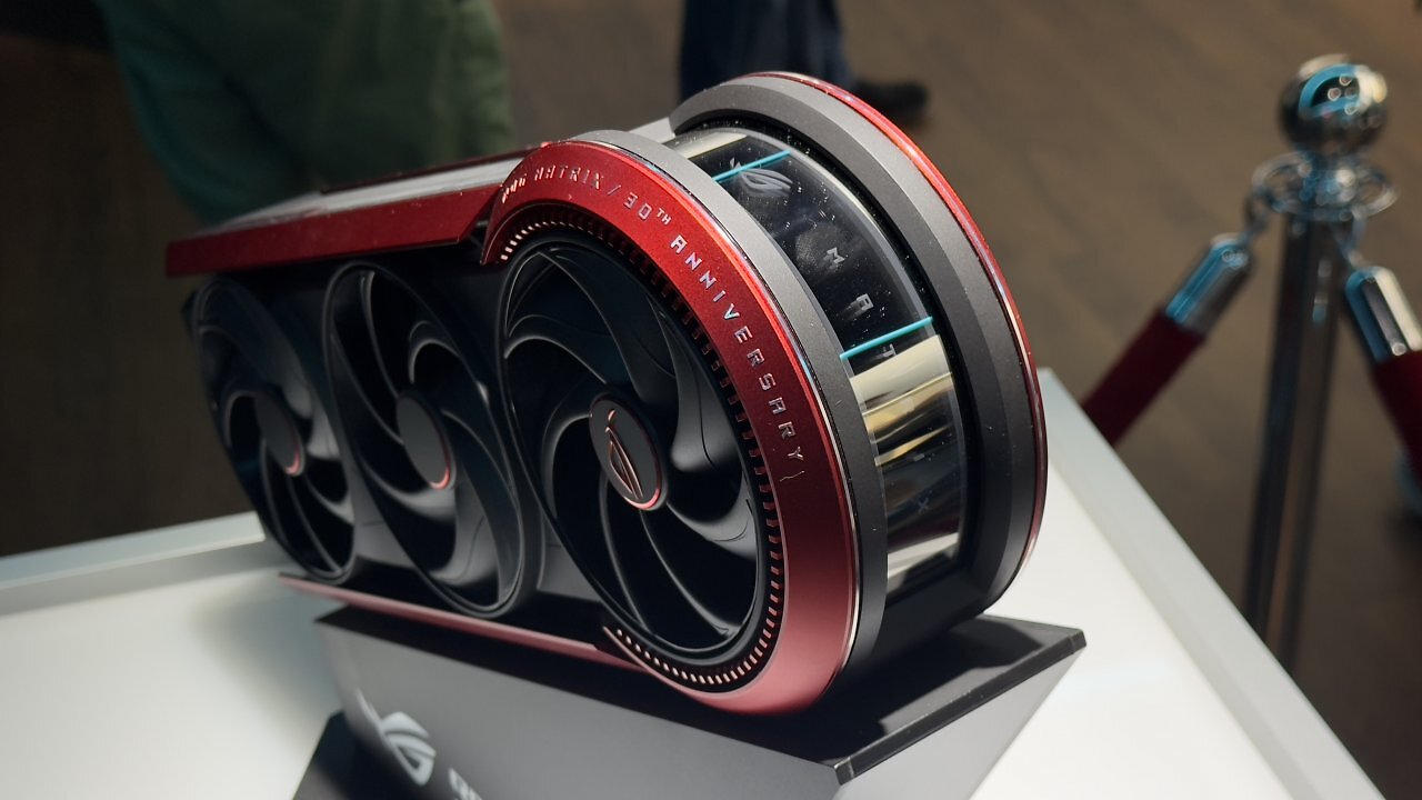 [19/08/2025] Am 19. August vorgestellt: Die Asus ROG Matrix RTX 5090 mit 2.730 MHz und 800 W Dual-Power-Draw. Stückzahl weltweit begrenzt 1.000. (9)