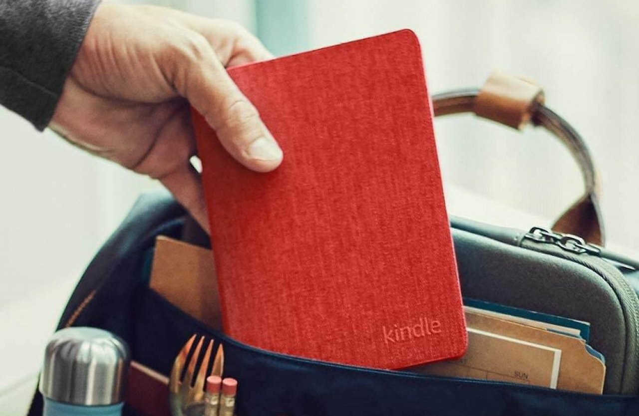 [18/08/2025] E-Book-Reader gibt es oftmals in verschiedenen Farben. Außerdem findet sich eine große Menge an Zubehör. Dazu gehören auch verschiedenste Hüllen aus diversen Materialien oder mit Aufdrucken.