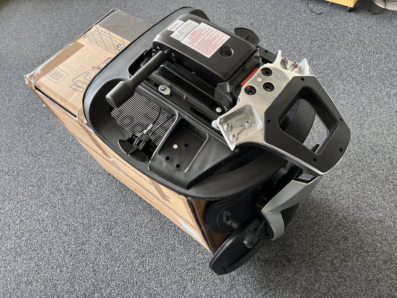 [27/08/2025] Flexispot C7 Morpher: Aufbau im Detail: Schritt 7