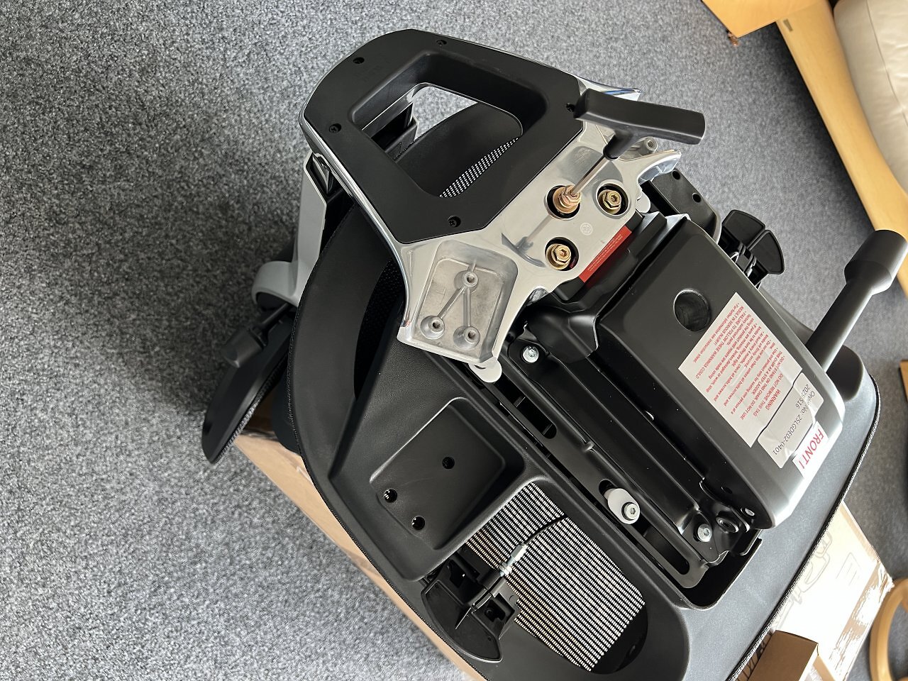 [27/08/2025] Flexispot C7 Morpher: Aufbau im Detail: Schritt 8