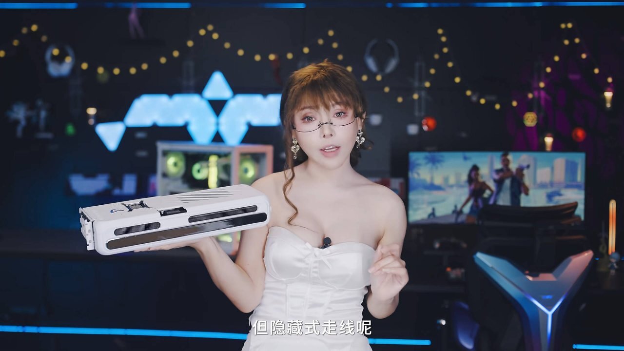 [25/08/2025] Inno 3D mit eigenem verstecktem Kabel für Grafikkarten