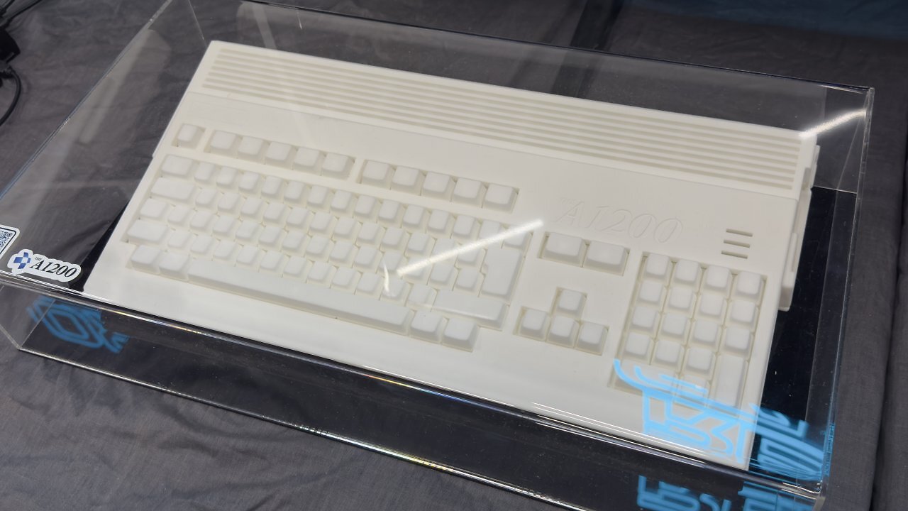 [22/08/2025] Amiga A1200: Prototyp von der Gamescom&nbsp; (2)