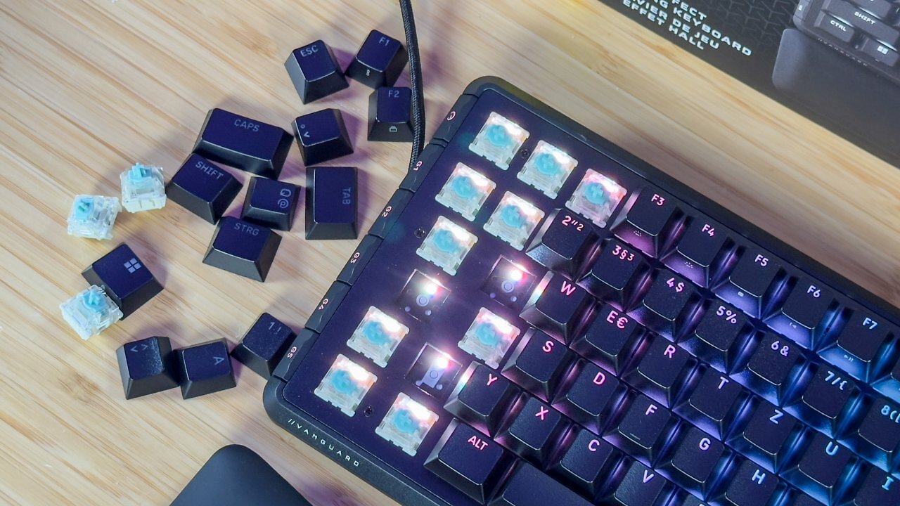 [25/09/2025] Das ist nachhaltig: Dank Hot-Swap-Platine kann ich defekte Schalter austauschen. Es wäre wünschenswert, wenn Corsair das Hall-Effekt-Schaltersortiment noch erweitert.
