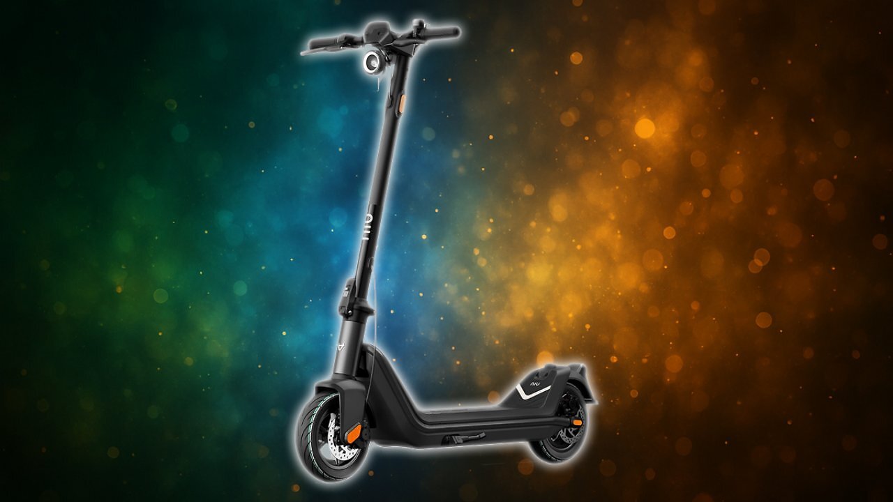 [03/09/2025] NIU E-Scooter mit Straßenzulassung oder ohne (je nach Model bis zu 65km Reichweite, 25 Prozent Steigung u. 120kg Belastung; extra breite Luftreifen; große Trittfläche; IP54; klappbar; Display; App) Amazon Angebot
