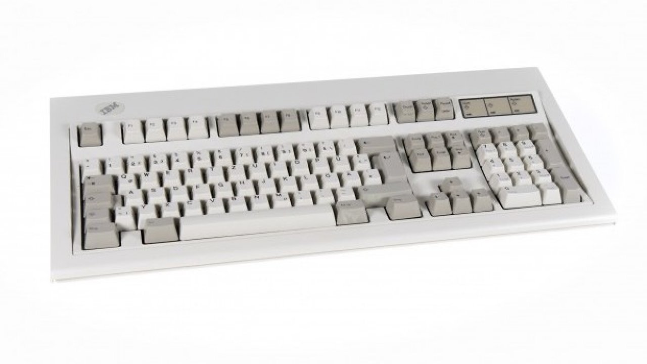 [24/09/2025] IBM Model M (1)