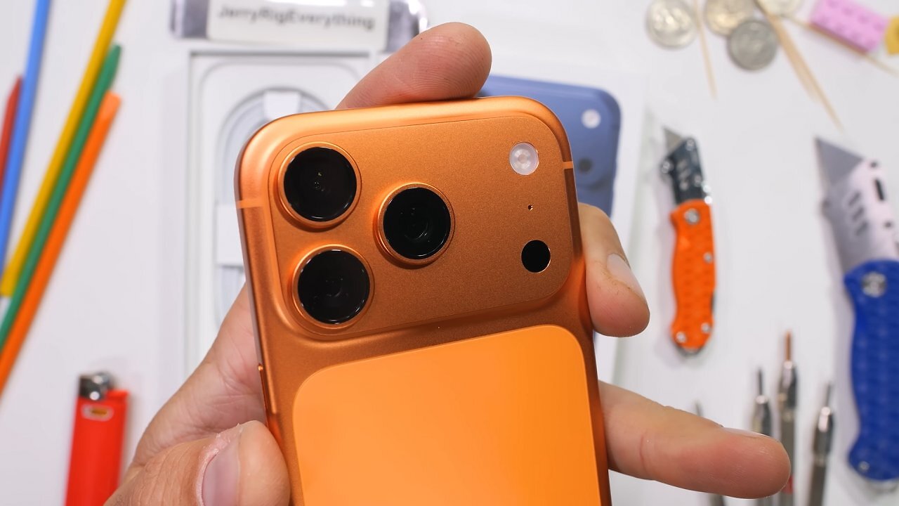 [22/09/2025] Das Kamera-Plateau des iPhone 17 Pro könnte sehr Anfällig für Kratzer sein.
