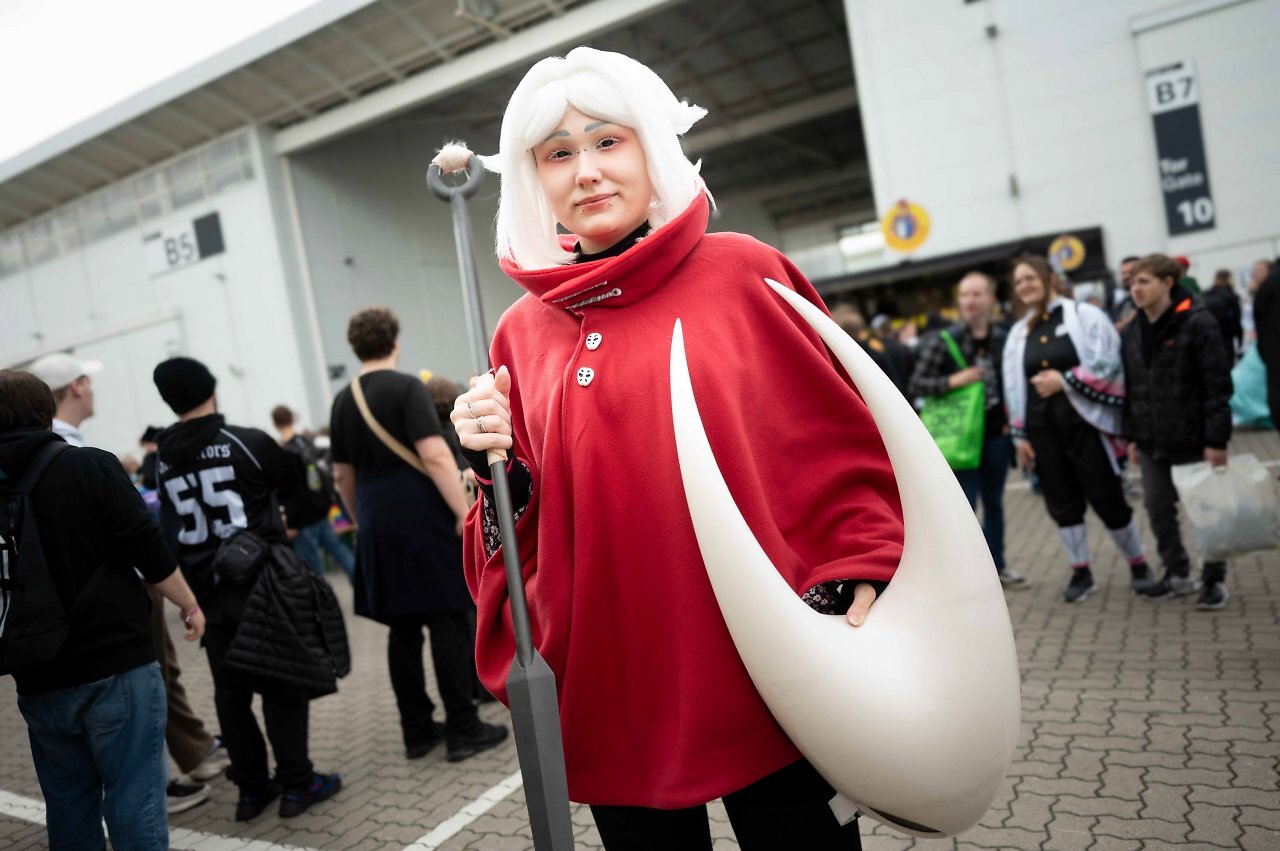 [13/10/2025] Die Maske hatte piixie._.png aber auch dabei.