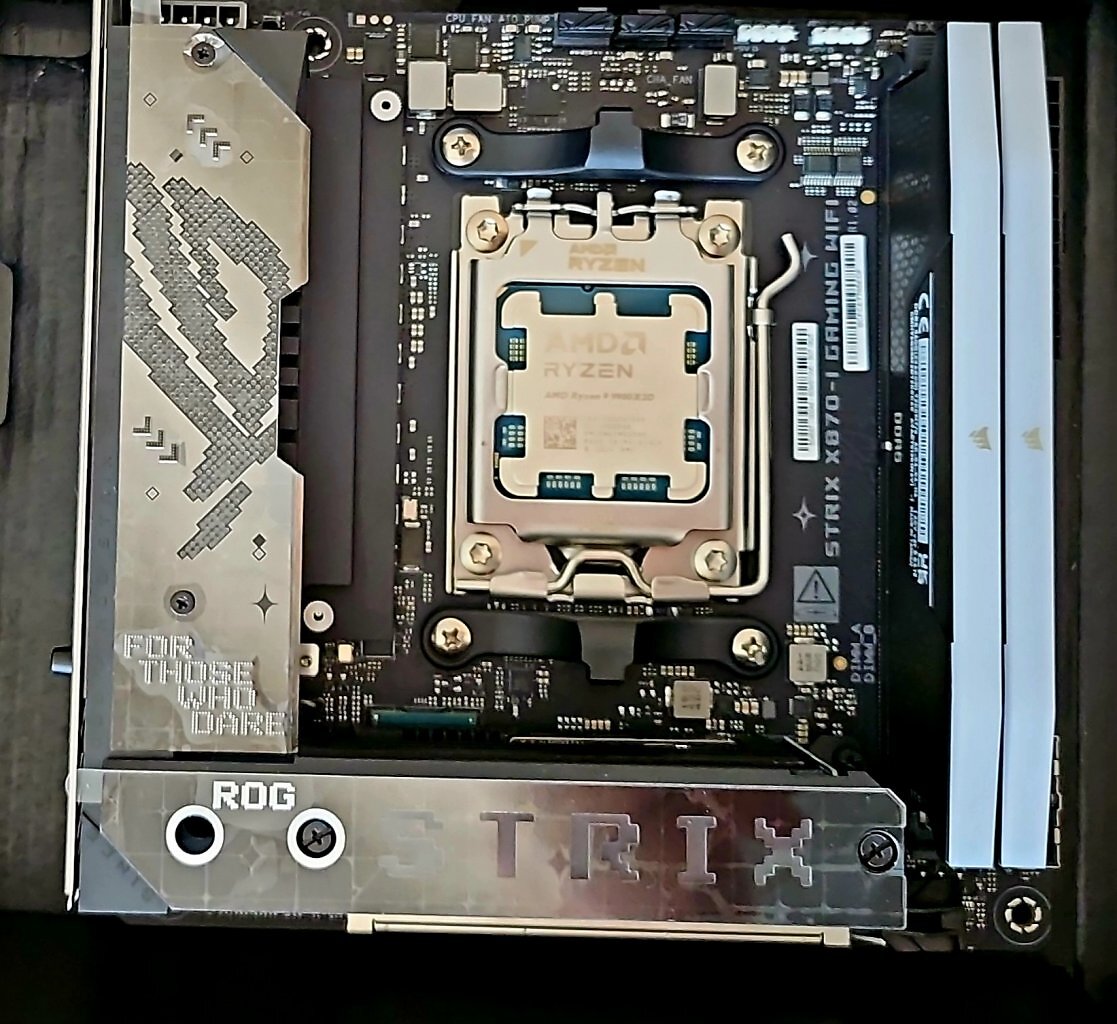 [16/10/2025] Endgegner007: Ryzen 9 9900X3D (1)