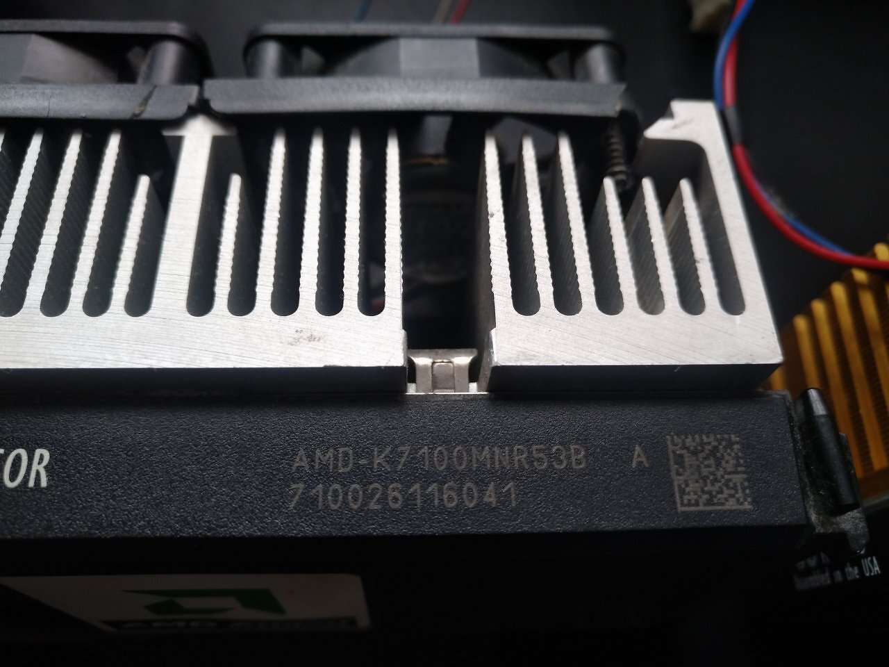 [16/10/2025] Maniac_81: 2x Athlon 1 GHz (2)