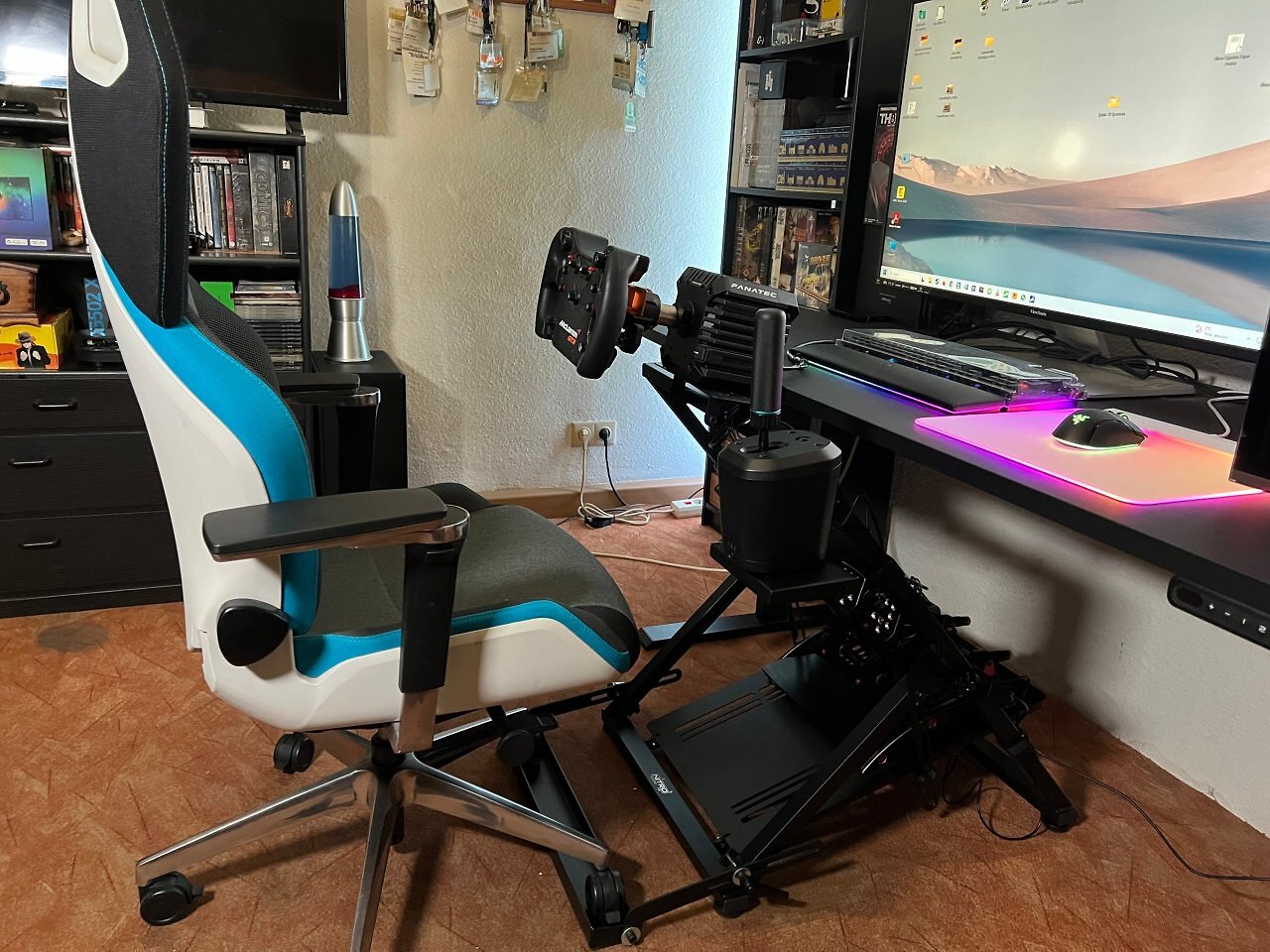 [02/10/2025] Nitro Concepts C-Racer im Test: Platzsparendes und günstiges Sim-Racing-Rig für Einsteiger (1)