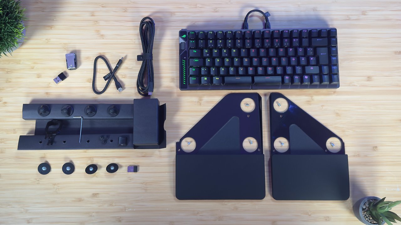[10/10/2025] Asus ROG Falcata im Test: Ist der Luxuspreis der edlen, ergonomischen Split-Tastatur gerechtfertigt? (15)