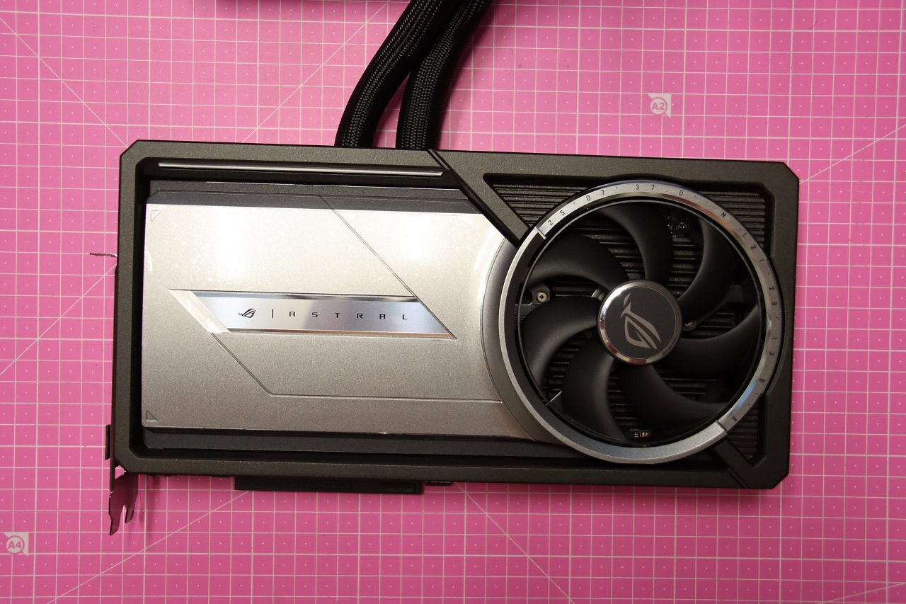 [09/10/2025] Asus ROG Astral RTX 5090 (3)