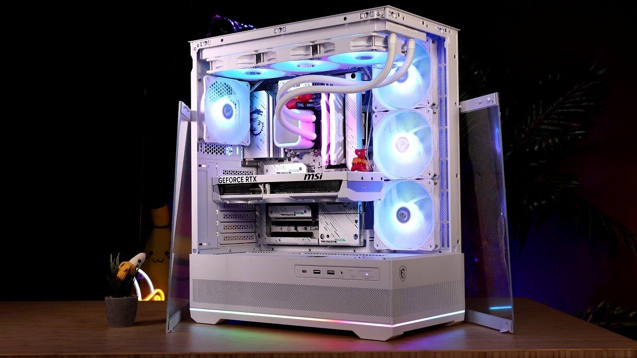 [31/10/2025] MSIs Project-Zero-Komplettsystem bringt frischen Wind ins heimische Setup: Mit Ryzen 7 7800X3D, Geforce RTX 5070 Ti PZ und dem aufgeräumten Project-Zero-Mainboard mit rückseitigen Anschlüssen kombiniert der Komplett-PC starke Gaming-Leistung mit elegantem Design in Weiß!