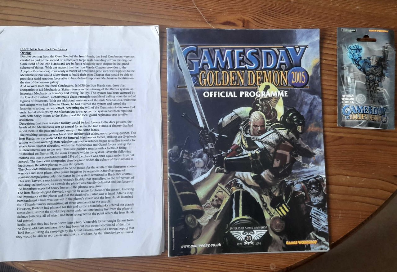 [09/10/2025] Das wiederaufgetauchte Games-Day-Heft von 2005 zeigt die verschollene Lore des Space-Marine-Ordens Steel Confessors.