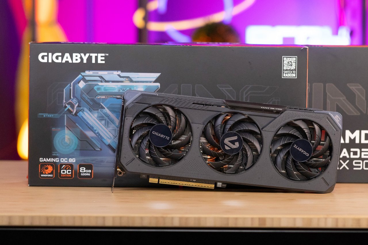 [25/11/2025] Radeon RX 9060 XT 8GB (im Bild: Gigabyte Gaming OC)