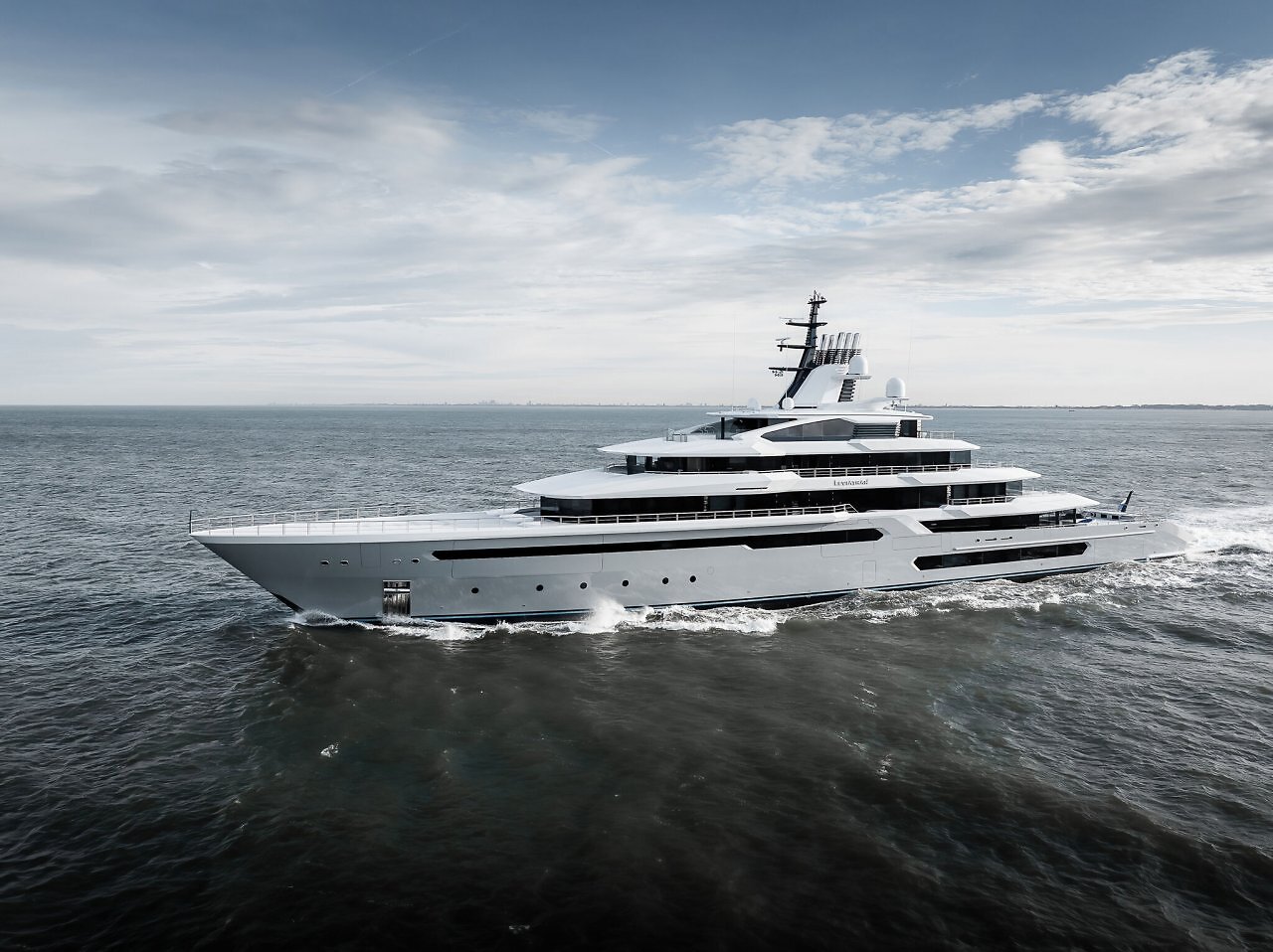[18/11/2025] Oceanco liefert Leviathan aus (3)