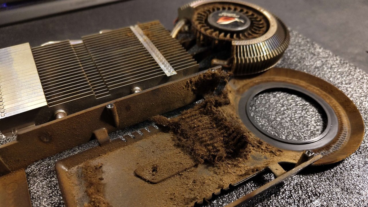 9800 GT voller Nikotin