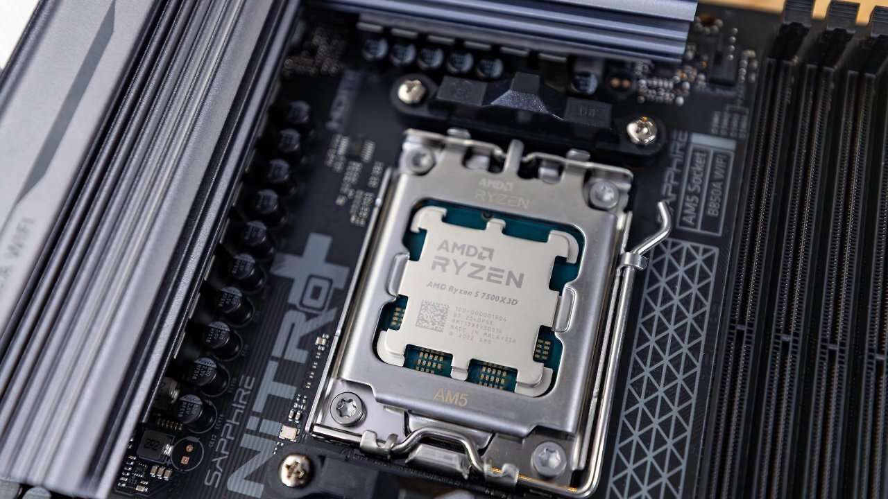 [04/11/2025] Sparsam und schnell: So und nicht anders stellt man sich eine schlanke Spiele-CPU vor. Nur zum Arbeiten ist der Sechskerner nicht wirklich geeignet.