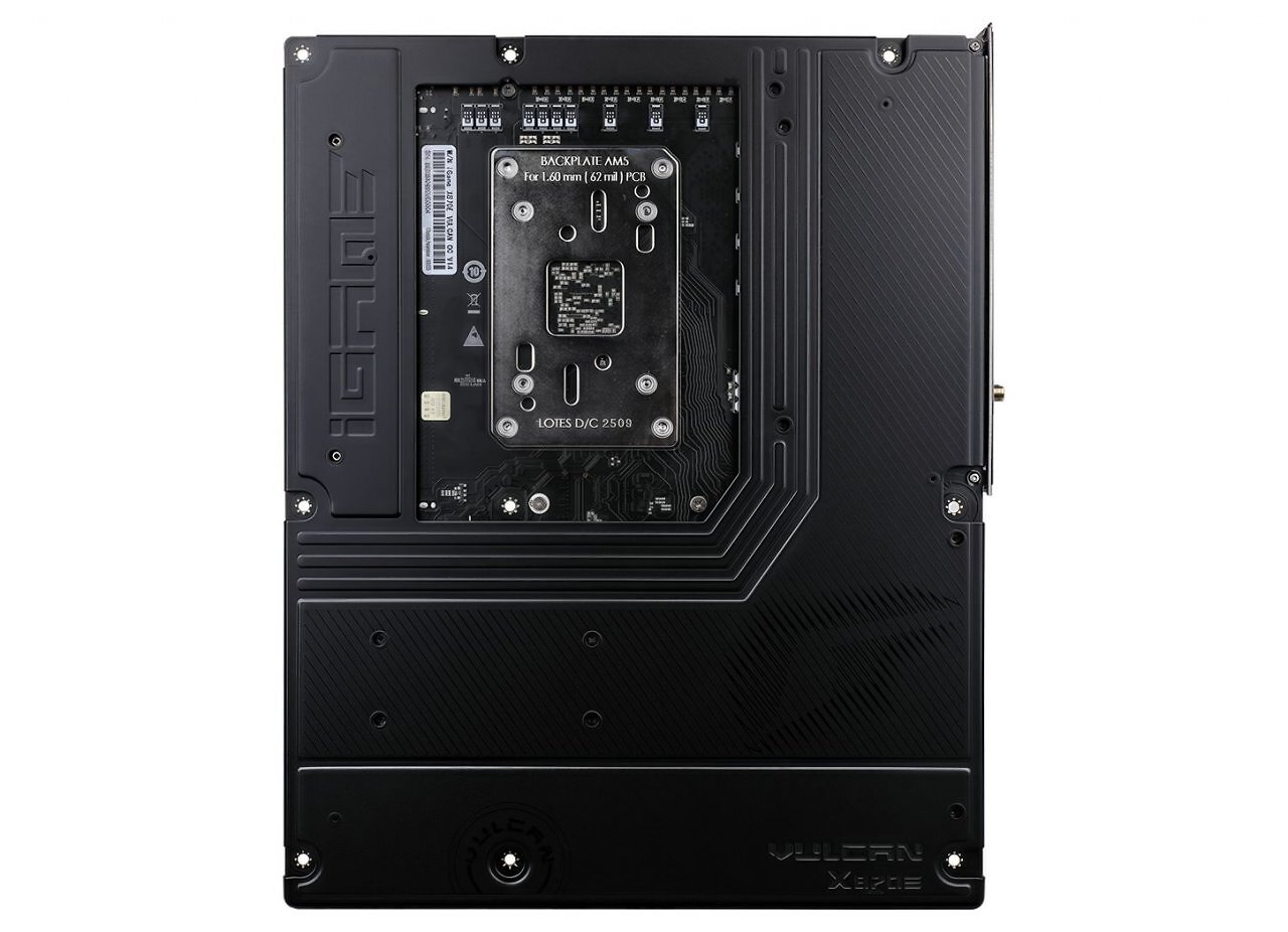 [31/12/2025] Colorful iGame X870E Vulcan OC (2)