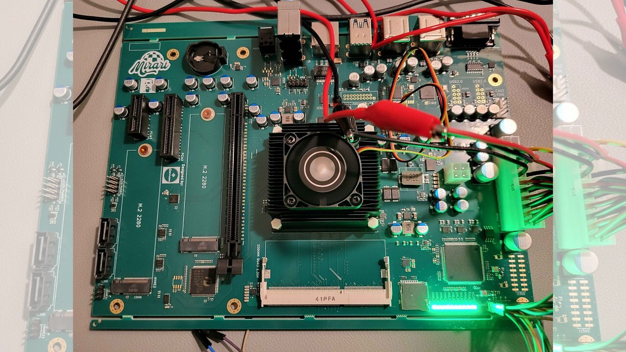 [28/12/2025] Ein Prototyp des Mirari Micro-ATX-Mainboards mit PowerPC T1042 und NVMe-Slots zeigt das neueste Hoffnungsprojekt der Amiga-Community.