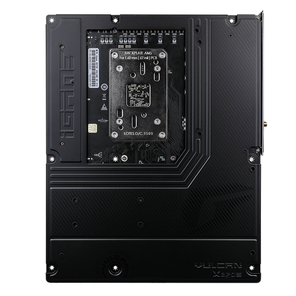 [29/01/2026] Colorful iGame X870E Vulcan OC (7)
