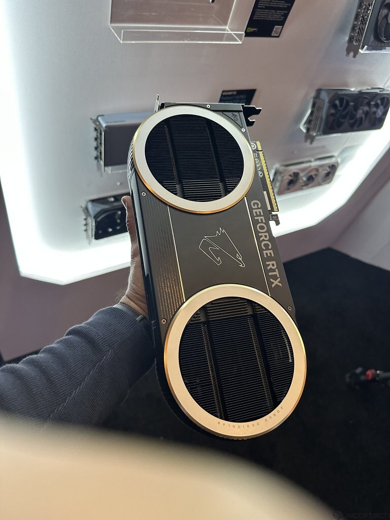 [05/01/2026] Gigabyte Aorus Geforce RTX 5090 Infinity (2)