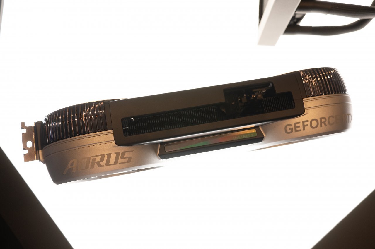 [09/01/2026] Gigabyte Aorus Geforce RTX 5090 Infinity (14)