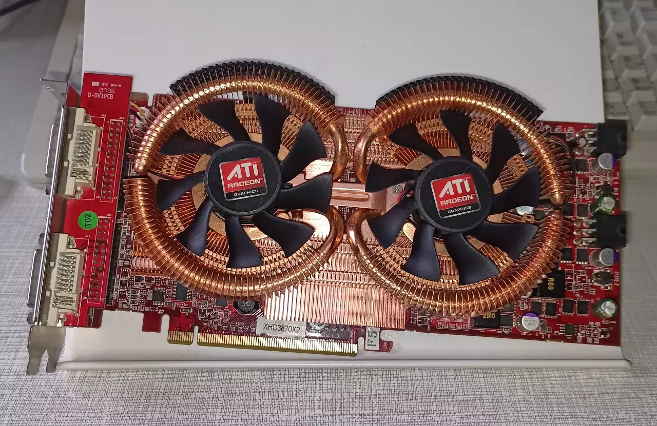 [09/01/2026] Maniac_81: Radeon HD3870X2 (1)