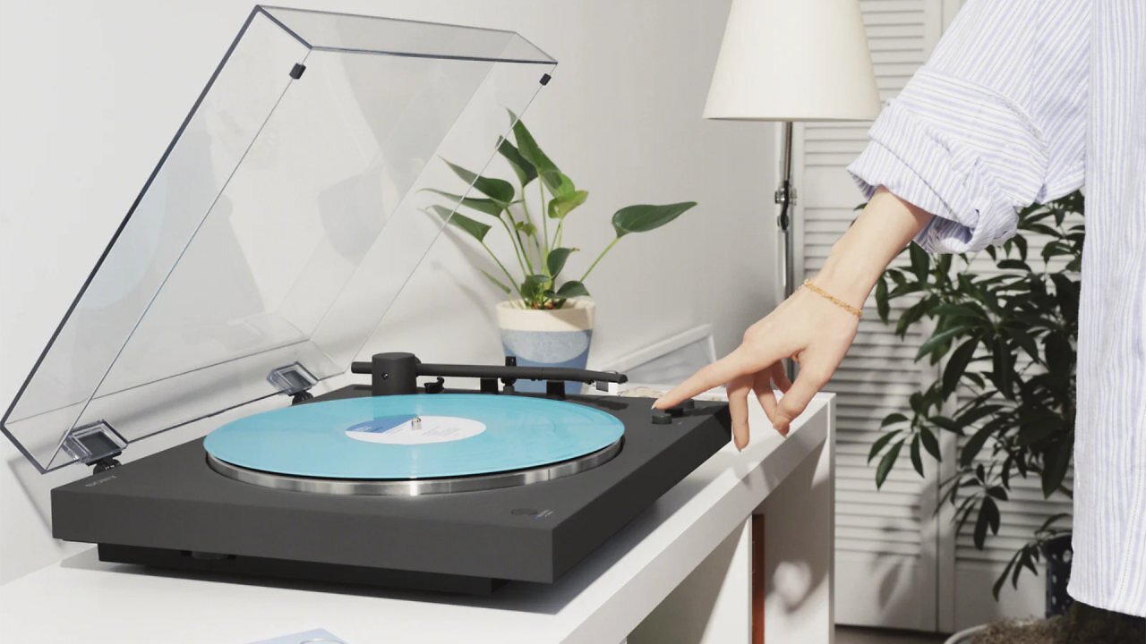 [23/01/2026] Die neuen Sony-Plattenspieler PS-LX3BT und PS-LX5BT sollen dank Bluetooth, Hi-Res Wireless Audio und integriertem Entzerrer Vinyl komfortabel in den Alltag bringen.